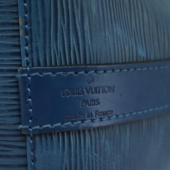 LOUIS VUITTON Epi Petit Noe Shoulder Bag Blue M44105 LV Auth 114680 - Picture 14 of 16